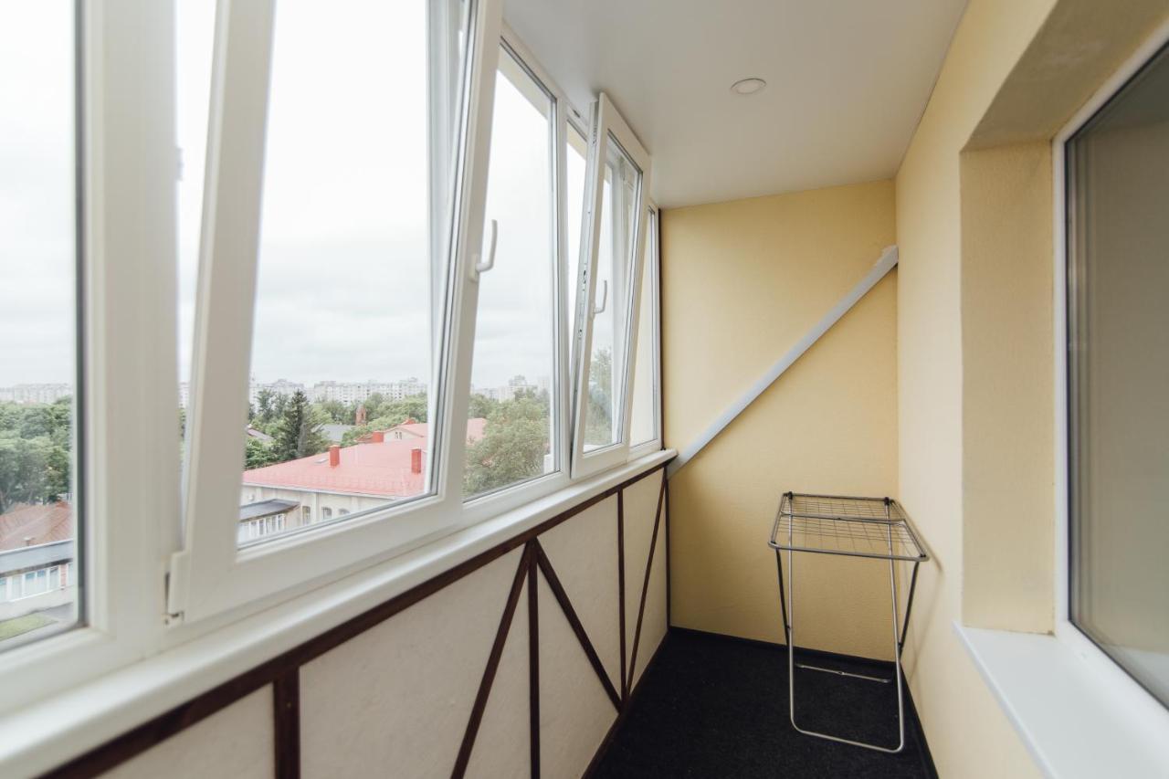 Vip Apartments Faraon Centr Sumy Eksteriør billede