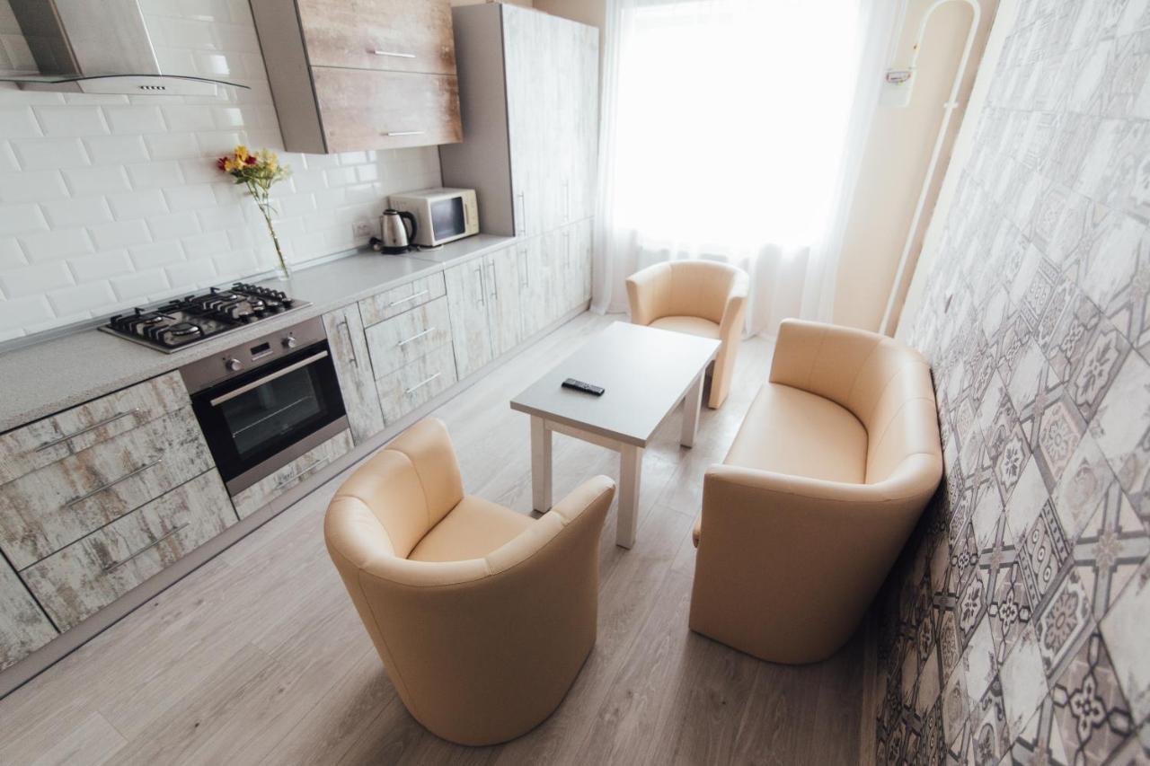 Vip Apartments Faraon Centr Sumy Eksteriør billede